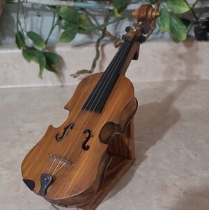 🎻 Vintage Wooden Violin Music Box – Plays Music – D. Palango 1993 – 12”